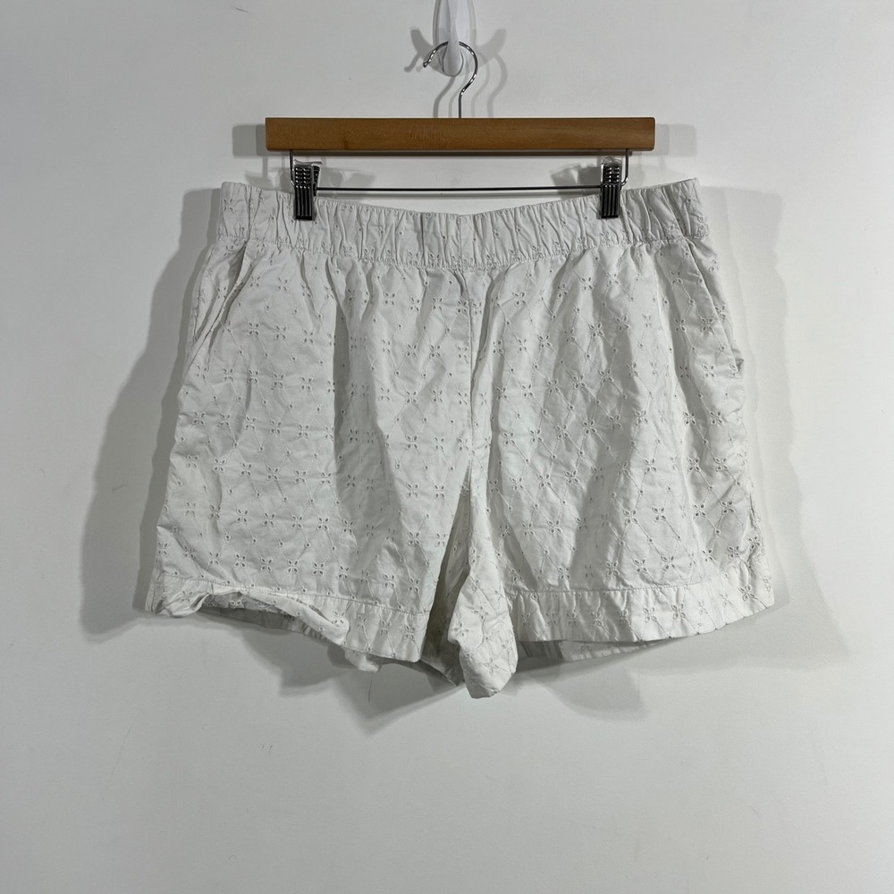 Gap Cottagecore Preppy Boho Chic White Eyelet Cotton Shorts Pockets XL Preppy